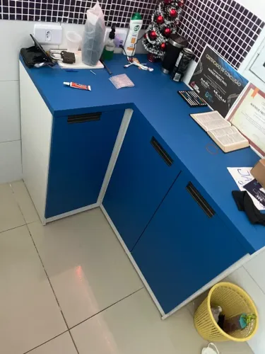 Balcão bancada para loja com portas em mdf aceito propostas