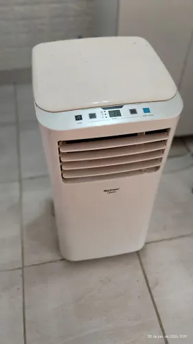 Ar-condicionado portátil