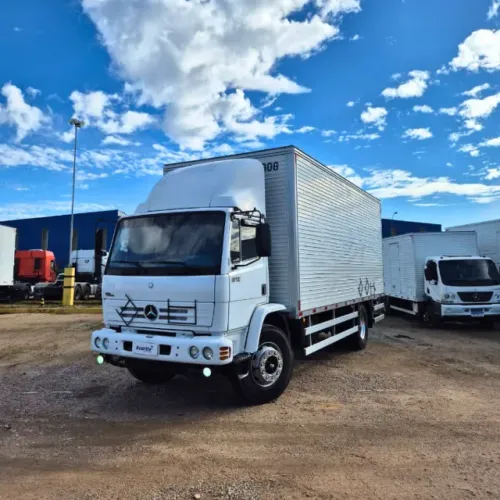 Mercedes-Benz 1718 - 2011