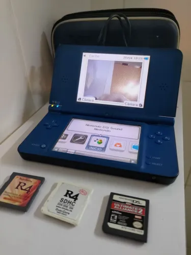 Nintendo DS XL 