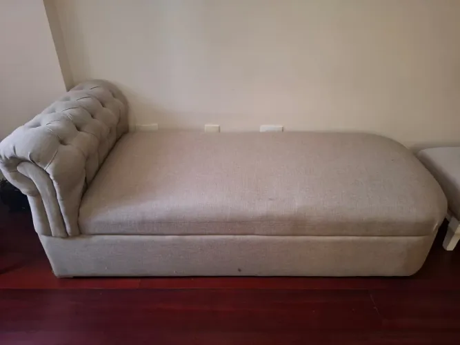 Vende-se Divã