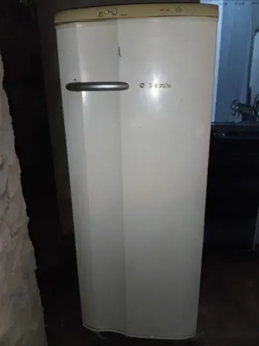 Geladeira Electrolux