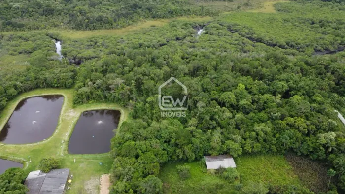 Terreno Comercial com Área Total de 80.433m² em Araquari, SC