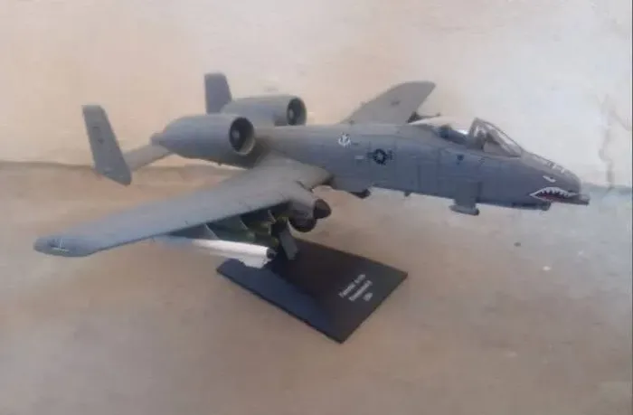 Avioes de Combate Altaya 1:72