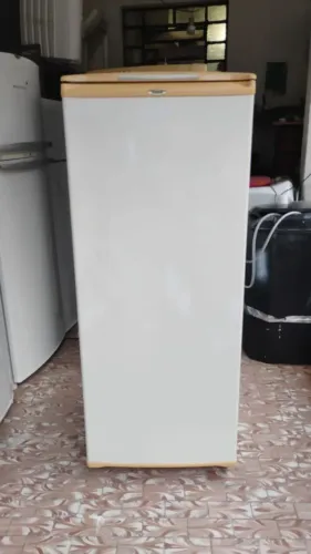Geladeira cônsul Frezzer 
