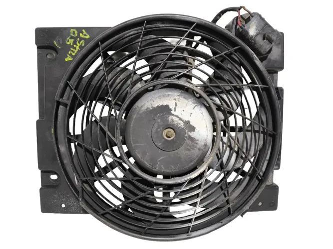 Ventoinha Eletroventilador GM Astra Zafira Vectra 1999 a 2012 Condensador Ar Condicionado