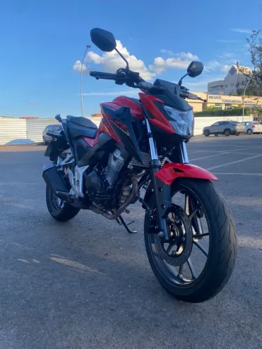 Cb 300Twister com abs