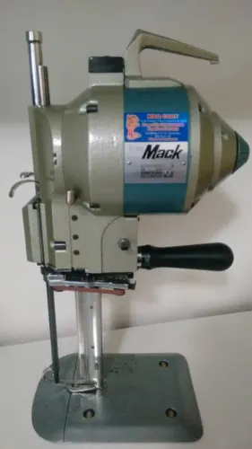 Máquina de cortar tecido KM Mack 8 polegadas