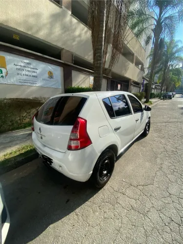 Renault Sandero Authentique Hi-flex 1.0 16V 5P 2012