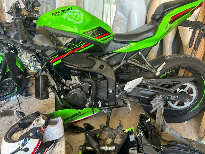 Peças Zx4r - Motor intacto