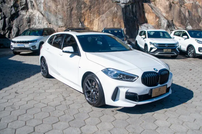 BMW 118I M Sport 1.5 TB 12V Aut. 5P 2024