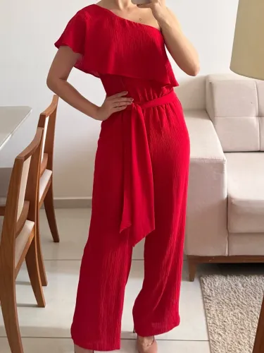 Macacão vermelho Morena Rosa
