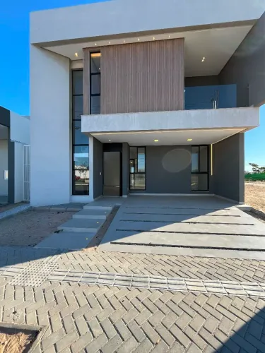 CASA DE ALTO PADRÃO EM PETROLINA ?