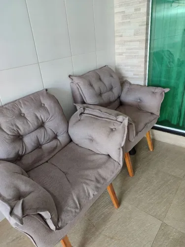 Kit duas poltronas semi novas