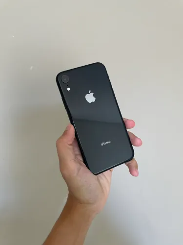 iPhone XR