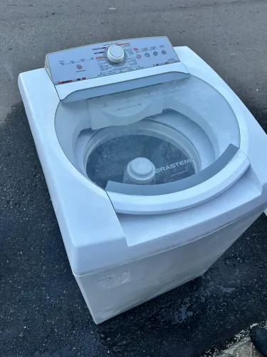 Máquina de lavar roupa Brastemp 11 kg cesto inox