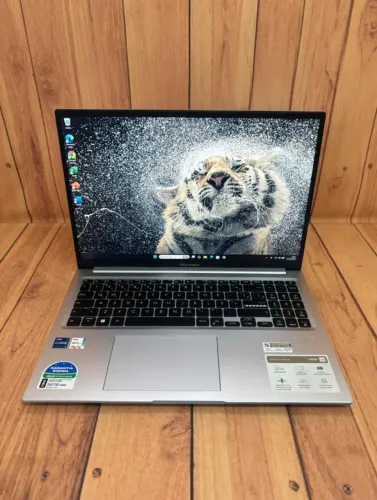 Notebook ASUS Vivobook 16 i7 13ª Geração 16GB SSD 1TB IPS - Perfeito Estado + Garantia