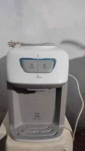 Bebedouro Electrolux