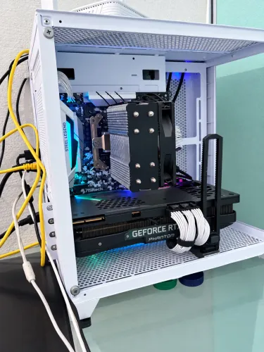 Pc gamer completo 3090 + ryzen 7 5700x3d + alienware 360hz