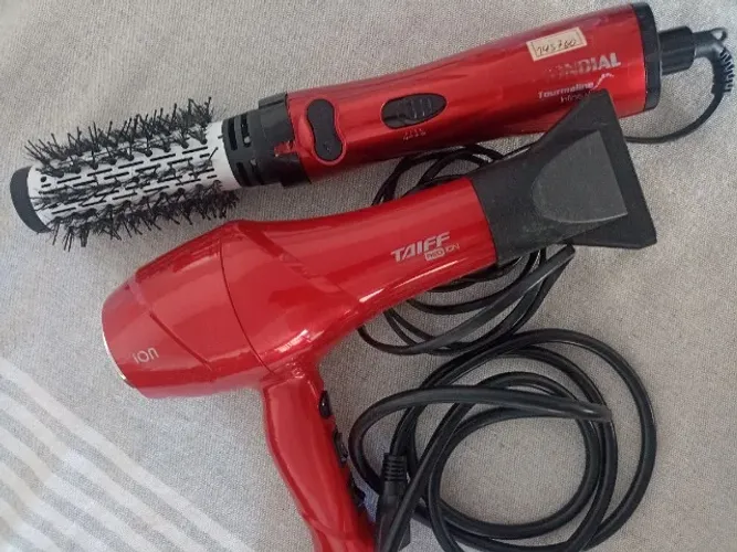 Secador 110v e Escova 110v