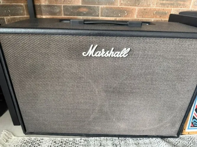 Amplificador Marshall Code 100 (220V) + foot