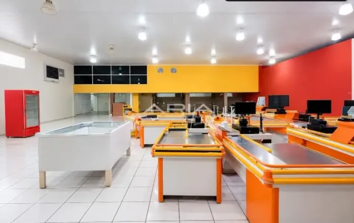 Barracão comercial para locação no Jd. Leonor, Londrina PR