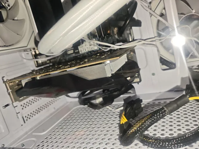 Galax GTX 1050 ti