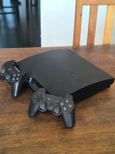 Ps3 desbloqueado + 2 controles