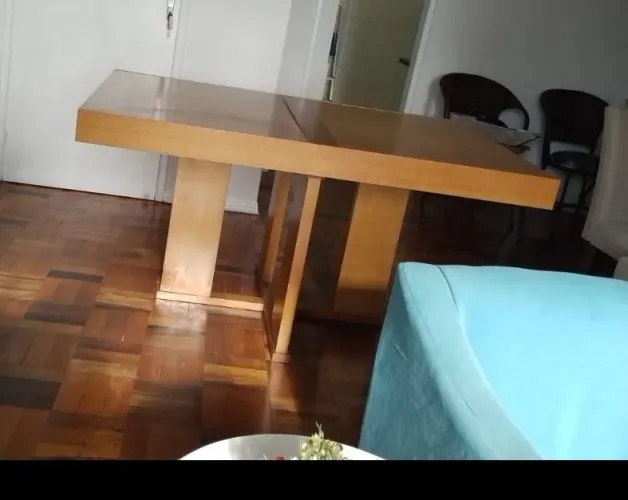 Mesa de madeira