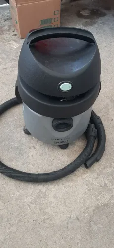Aspirador pó e água