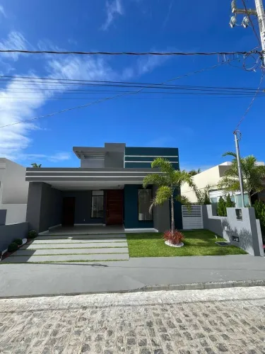 Casa térrea com piscina - Cond. Sol e Praia [10954]