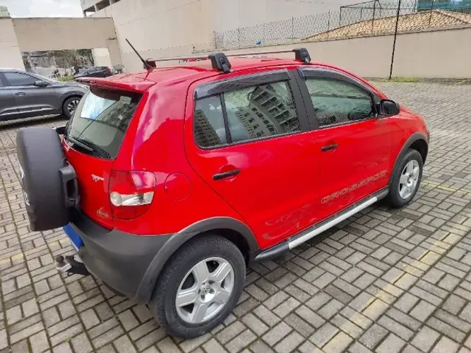 Volkswagen Crossfox 1.6 MI Total Flex 8V 5P 2010