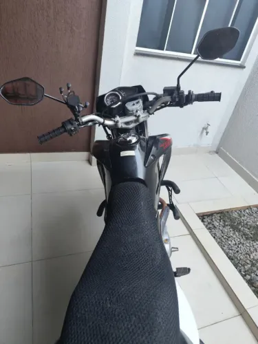 NXR Bross 150 cc Conservada.