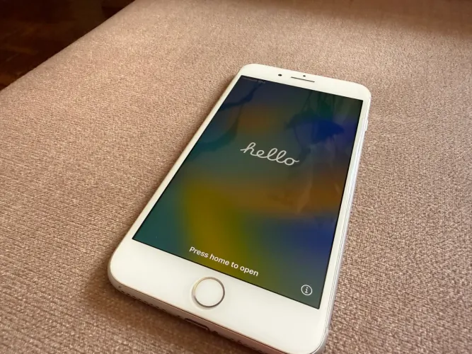 iPhone 8 Plus impecável
