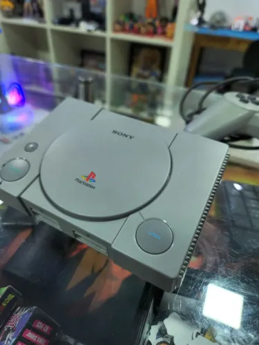 PlayStation Classic Mini (PS1) Original Sony 2018 + Controles