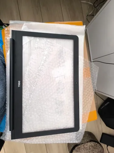 Moldura de tela do Notebook Dell 5547 ou 5548 (Sem touch screen)