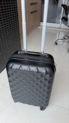 Mala de bordo preta