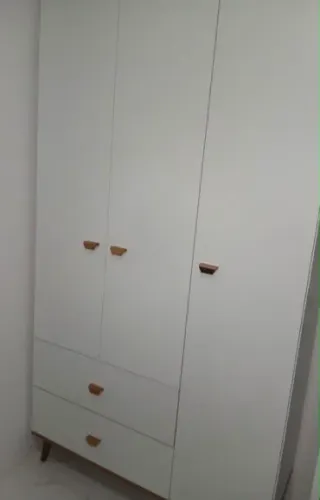 GUARDA ROUPA INFANTIL