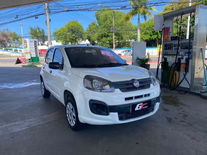 Fiat Uno Attractive 1.0 EVO Fire Flex 8V 5P 2021