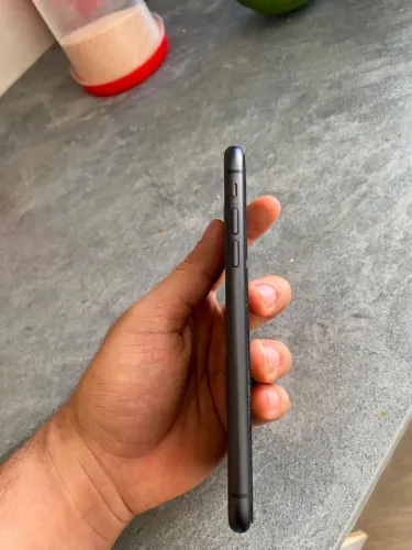 Vendo iPhone 11 128gb preto 