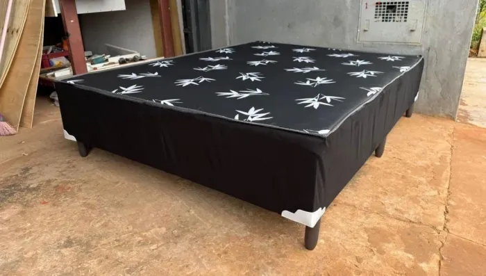 Cama box casal