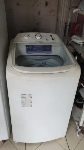 Máquina de Lavar 10 kg 220 volts