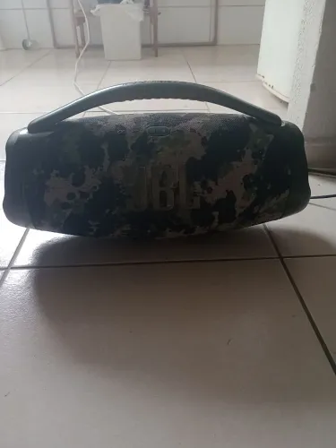 JBL bombox 3 camuflada