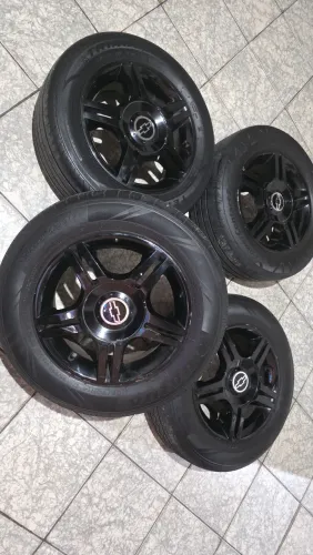 Rodas Scorro Multifuro 14 + Pneus