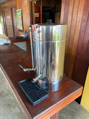 Cafeteira elétrica Marchesoni 6 litros 