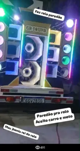 Paredão de som automotivo