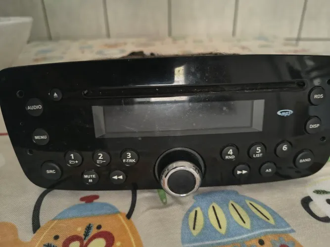 Rádio / CD Player MP3 Original da linha Fiat Punto e Linea Palio