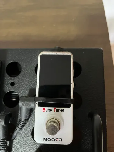Pedal Afinador Baby Tuner clone Polytune