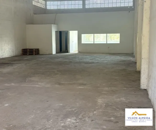 Casa com 1 Quarto(s) e 2 banheiro(s) para Alugar, 220 m² por R$ 8000 / Mês