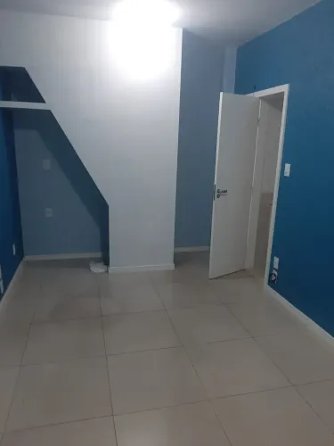 Loja de Galeria para aluguel com 16 metros quadrados no Centro - Rio de Janeiro - RJ
